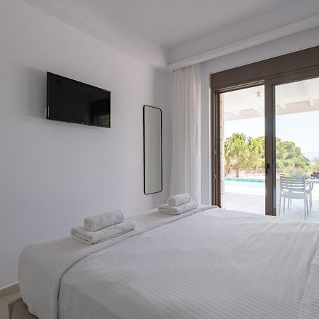 Villa Iris In Pefkos, Pine Villas Πεύκος Εξωτερικό φωτογραφία